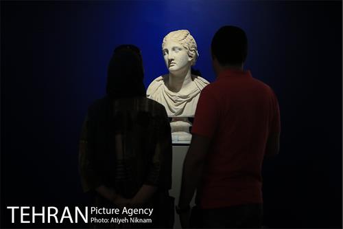 روزهایی پایانی موزه لوورو مجموعه عکس های عباس کیارستمی 10