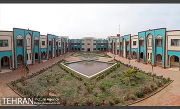 بازدید شهردار تهران از حوزه علمیه مشکات 1