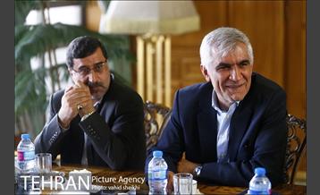 اولین جلسه محمد علی افشانی در دفتر شهردار تهران 16