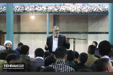 نشست صمیمانه شهردار تهران با دانش آموزان بسیجی سراسر کشور 27