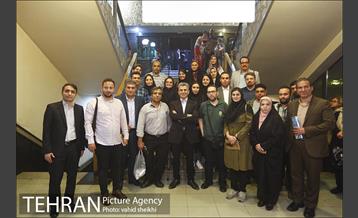 نشست صمیمی دکتر مظاهریان با اصحاب رسانه  9