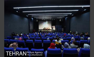 مراسم رونمایی کتاب های تصویری سپیدار 20