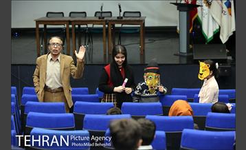 مراسم رونمایی کتاب های تصویری سپیدار 2