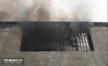 آتش‌سوزی انبار لوازم موتورسیکلت 27