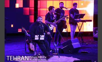 کنسرت رضا صادقی‎ 8