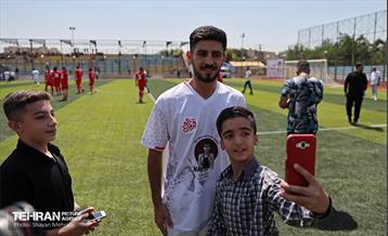 دیدار پیشکسوتان استقلال و پرسپولیس و اصحاب رسانه 29