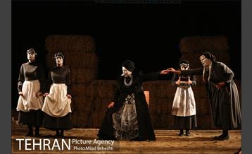 نمایش طپانچه خانوم‎ 8