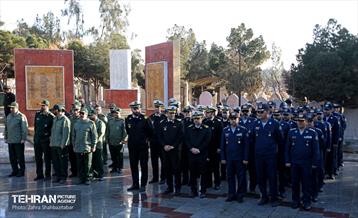 آیین غبارروبی و عطر افشانی مزار ۱۱۴ شهید مسیحی در منطقه ۱۵ 28