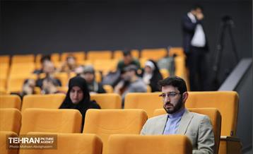 نشست خبری رویداد بین‌المللی طراحی کارتون، کاریکاتور و پوستر «هولوساید ۲۰۲۴» 5