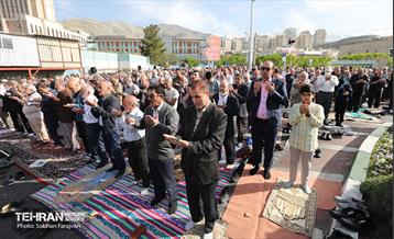 اقامه نماز عید فطر در محله بهرود 22