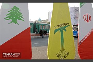 رویدا هنری جبهه مقاومت در میدان انقلاب 15