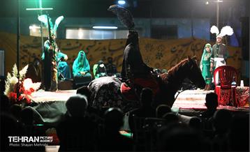 مراسم تعزیه خوانی شب عاشورا 6