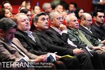 آیین "چراغ خاموشی نیست" با حضور شهردار تهران 33