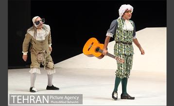 نمایش خسیس‎ 13