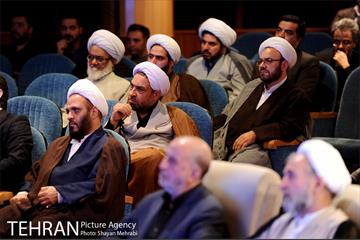 گردهمایی دبیران و اعضای شوراهای نماز و امر به معروف با حضور شهرداری تهران 16
