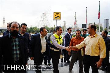 شبگردی اصحاب رسانه در خط 7 مترو تهران 1