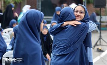 آغاز سال تحصیلی جدید در دبستان شاهد حضرت زینب(س) 58