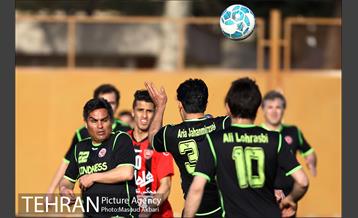 دیدار دوستانه پرسپولیس با ستارگان هنر و موسیقی 22