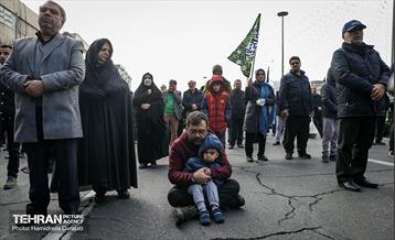 اجتماع بزرگ هیأت‌های عاشورای فاطمی 42