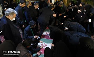 مراسم وداع با پیکر مطهر شهید عملیات تروریستی حرم شاهچراغ (ع) 9