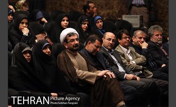 همایش تجلیل از بانوان فعال محلات 6