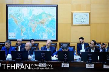 حضور شهردار تهران در کمیسیون عمران مجلس شورای اسلامی 35