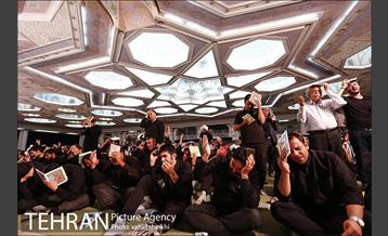 مراسم احیای شب بیست‌ویکم رمضان در مصلی تهران  32