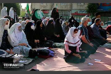 اقامه نماز عید فطر در محله کرمان 7
