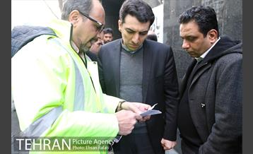 بازدید شهردار تهران از محل آتش‌سوزی ساختمان برق حرارتی وزارت نیرو  3