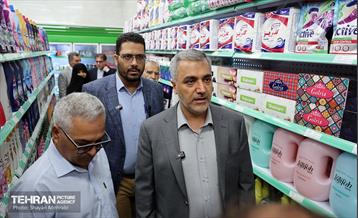 افتتاح بازار میوه و تره‌بار میخک و مروارید 21