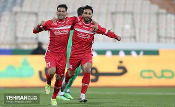 دیدار تیم های فوتبال پرسپولیس تهران و تراکتور سازی تبریز 4