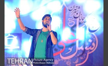 اجتماع بزرگ جوانان شهر تهران در میدان امام حسین(ع) 23