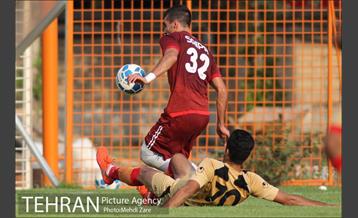 دیدار دوستانه تیمهای سایپا و فولاد خوزستان