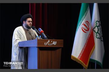 آئین نکوداشت «سیاستمدار صادق» 32