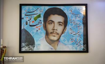 دیدار شهردار تهران با خانواده شهید حسینی 4