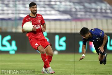 دیدار تیم های فوتبال پرسپولیس و استقلال تهران 16