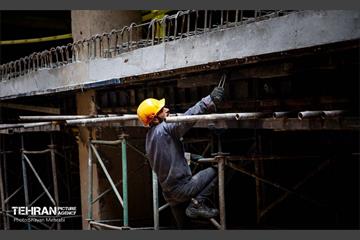 اینجا کارگاهه؛ پارکینگ طبقاتی نیایش 35