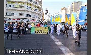 اختتامیه نمایش های خیابانی پویش از خودمان شروع کنیم 14