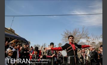 جشنواره نوروزگاه در میدان راه آهن 24