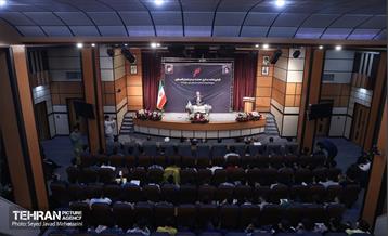 دیدار شهردار تهران با دانشجویان دانشگاه تربیت دبیر شهید رجایی 29