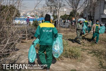 خدمات شهرداری تهران در پایان راهپیمایی ۲۲ بهمن-2 6