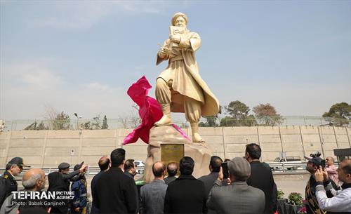 رونمایی از تندیس ابوعلی سینا 14