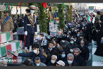 مراسم تشییع ۱۵۰ شهید گمنام در تهران 4