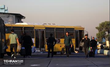 آیین بدرقه کاروان اعزامی اتوبوس های خادم الحسین (ع) 12