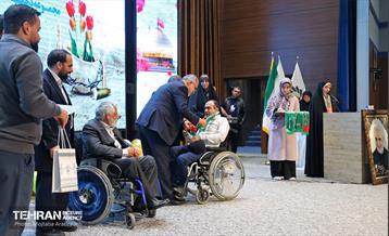 آئین تکریم و تجلیل از جانبازان سرافراز ۸ سال دفاع‌ مقدس 17