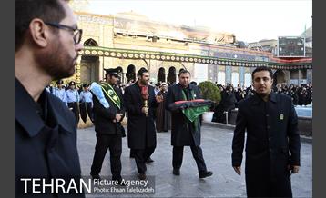 مراسم تعویض پرچم گنبد حرم حضرت عبدالعظیم (ع) 12