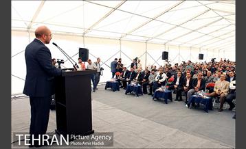 آیین بهره برداری از 43 دستگاه واگن مترو 16