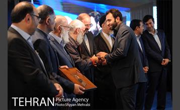 اختتامیه دومین جشنواره رسانه های شهری با حضور دکتر قالیباف 32