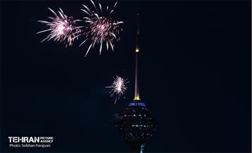 نور افشانی در شب سالگرد پیروزی انقلاب اسلامی 12