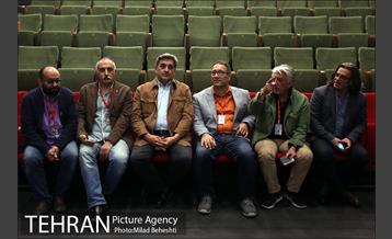 حضور شهردار تهران در سی و هفتمین جشنواره جهانی فیلم فجر 27